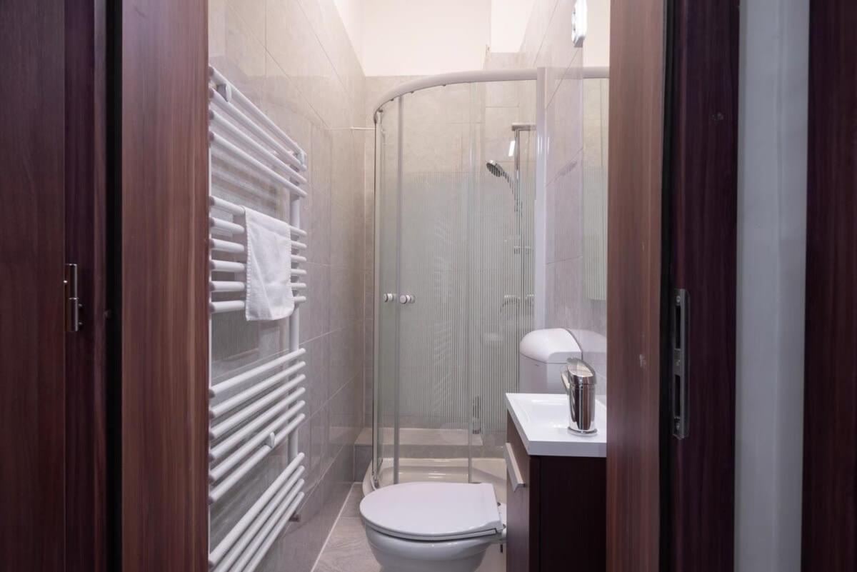 New Spacious Apartment At Superb Location Budapeşte Dış mekan fotoğraf