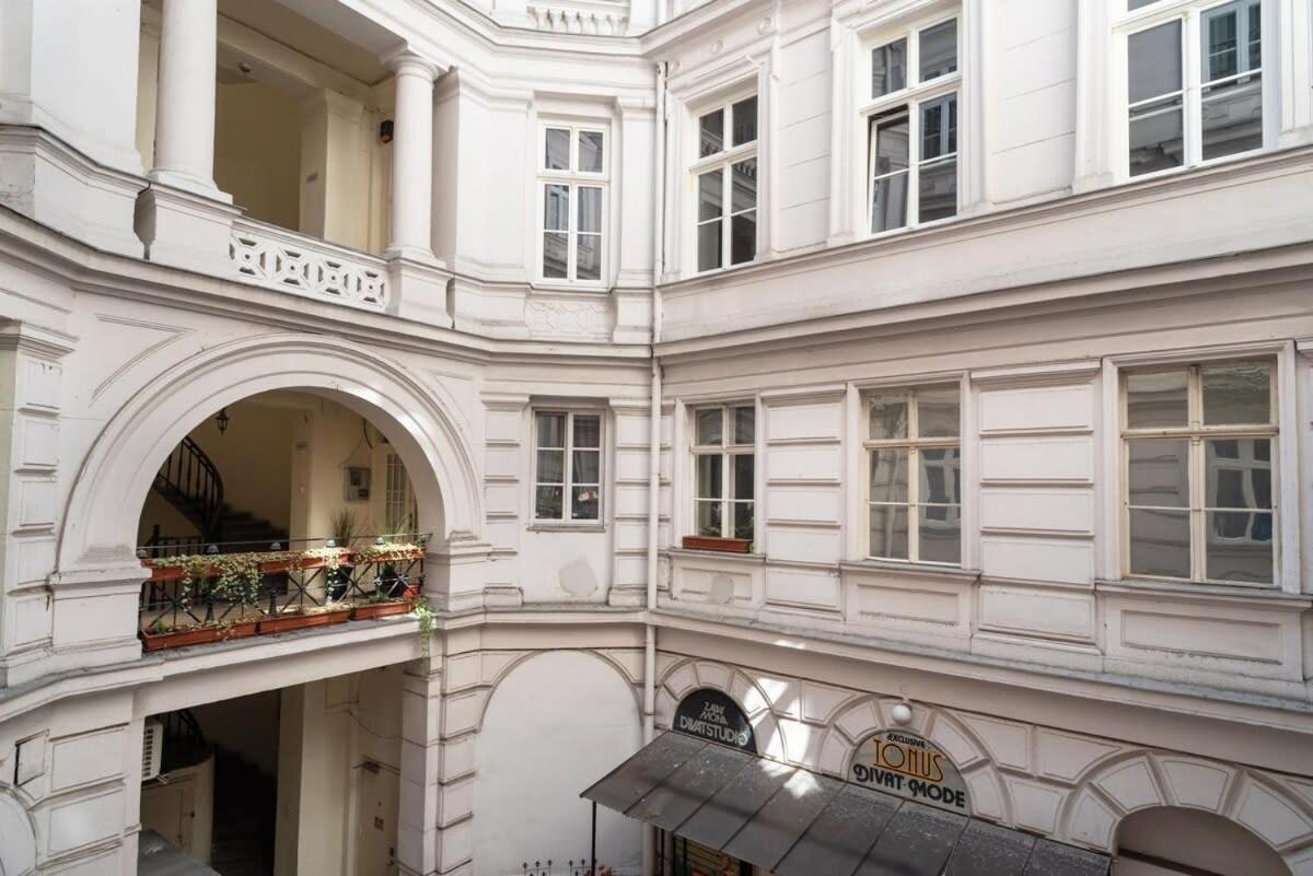 New Spacious Apartment At Superb Location Budapeşte Dış mekan fotoğraf